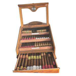 Humidor with hygrometer and temperature gauge